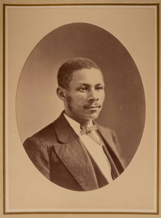 Title: Unnamed black man, staff of Trinity College (Hartford Conn.), labeled...